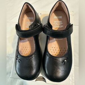 Geox Respira Girls Black Leather Mary Jane Shoe Sz 28 EU / 10.5 US